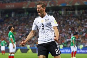  拜仁宣布与格雷茨卡续约至2026年夏天  