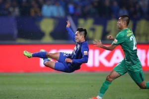  法国国脚租借回归老东家救主  