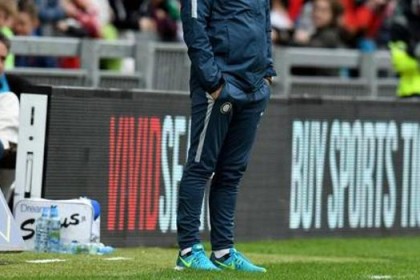  里尔新帅首秀带队逼平豪门  