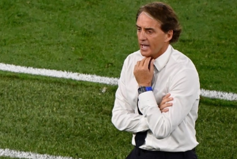  兰斯主场雨战逆袭成功，战术调整成关键因素  